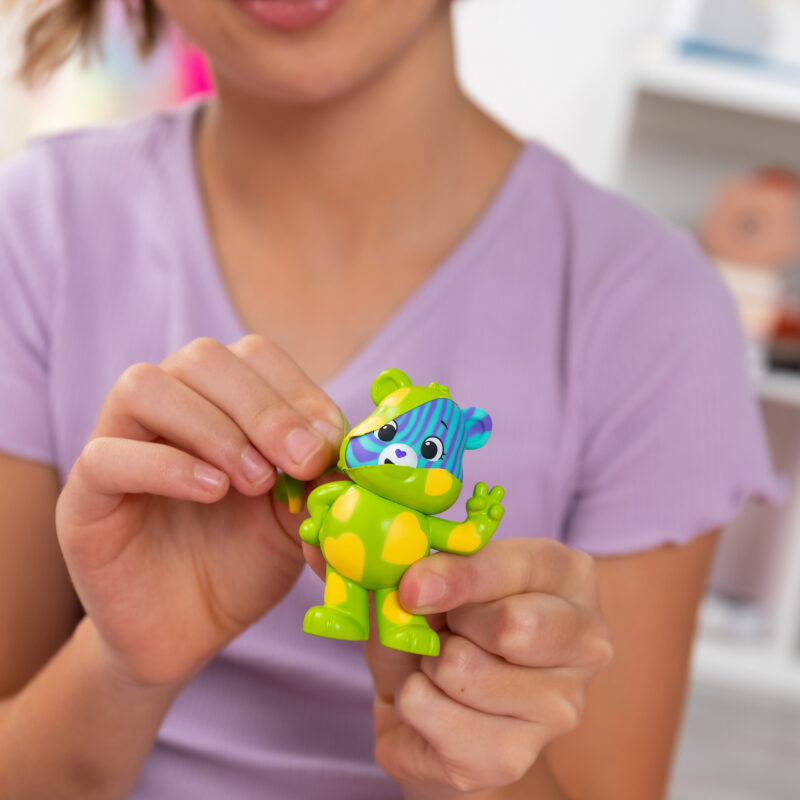 Care Bears – Peel and Reveal - US 4824
